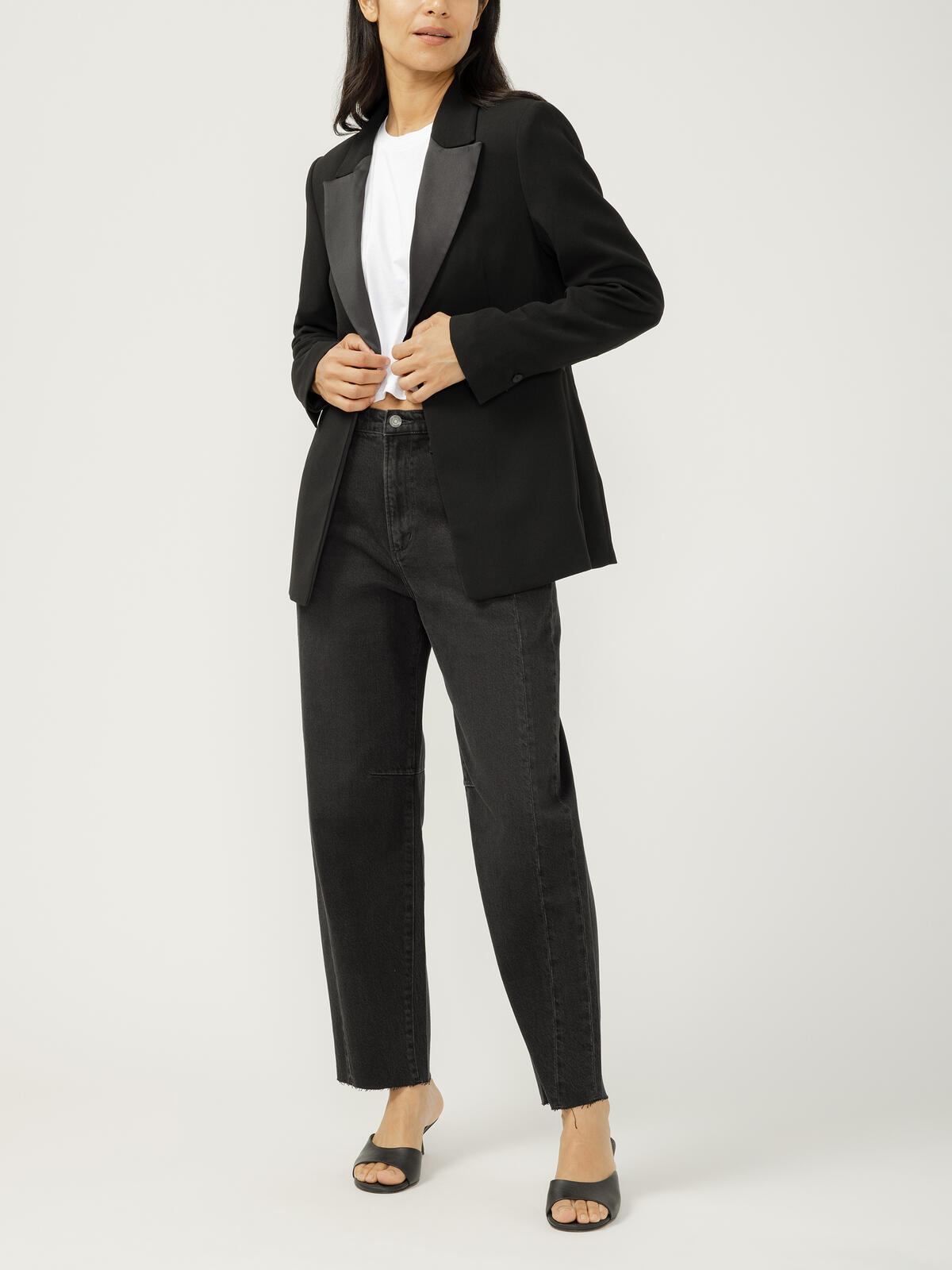 High Rise Slim Barrel Leg Jeans image number 0