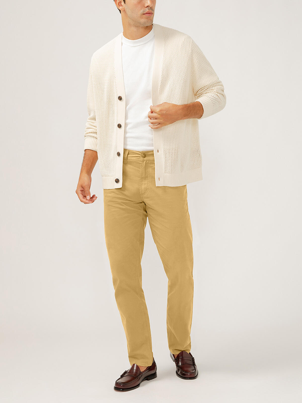 Eddie Classic Athletic Fit Tapered Leg Essential Twill Pants image number 0